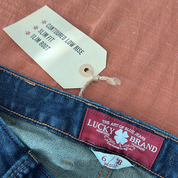 NWT Lucky Brand Black Boot Cut Jeans - Picture 2 of 3